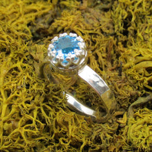 Load image into Gallery viewer, Swiss Blue Topaz checkerboard Faceted hammered finish ring size 6
