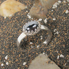 Load image into Gallery viewer, Hematite hammer finished ring size 6 1/2
