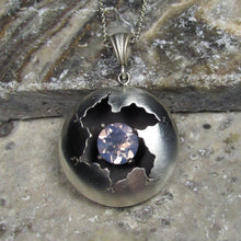 Load image into Gallery viewer, Lavender Quartz Cracked Pendant 1.67ct large size
