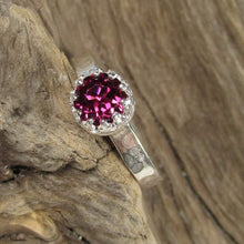 Load image into Gallery viewer, Rhodolite Garnet Faceted hammered finish ring size 6
